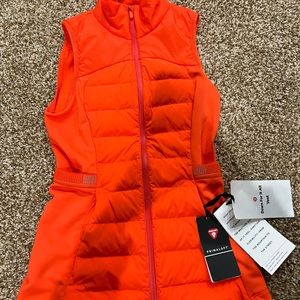 Women’s Lulu Lemon Down for All NWT Vest. Orange. Size 0.
